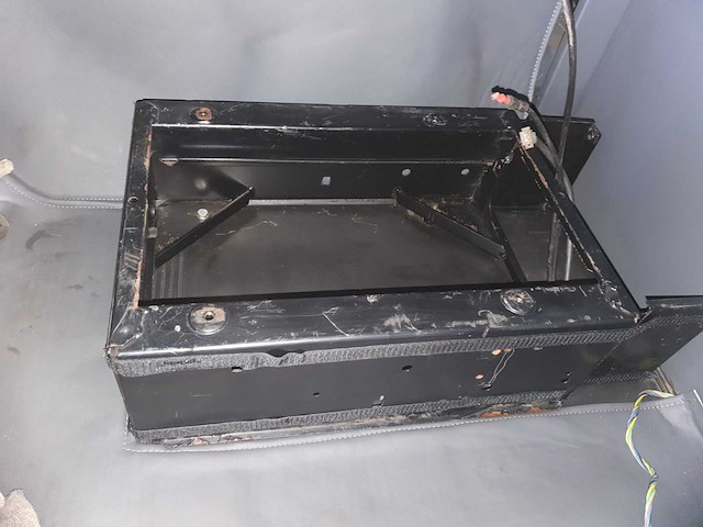 1995 scania r 143 h 420 vrachtwagen - afbeelding 56 van  104