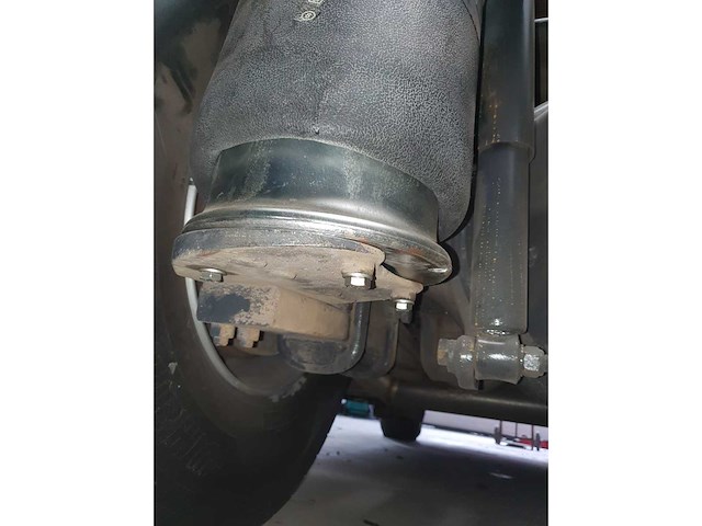 1995 scania r 143 h 420 vrachtwagen - afbeelding 62 van  104