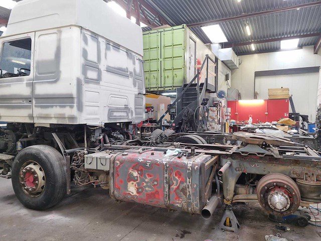 1995 scania r 143 h 420 vrachtwagen - afbeelding 76 van  104