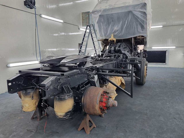 1995 scania r 143 h 420 vrachtwagen - afbeelding 84 van  104