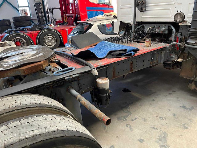 1995 scania r 143 h 420 vrachtwagen - afbeelding 97 van  104