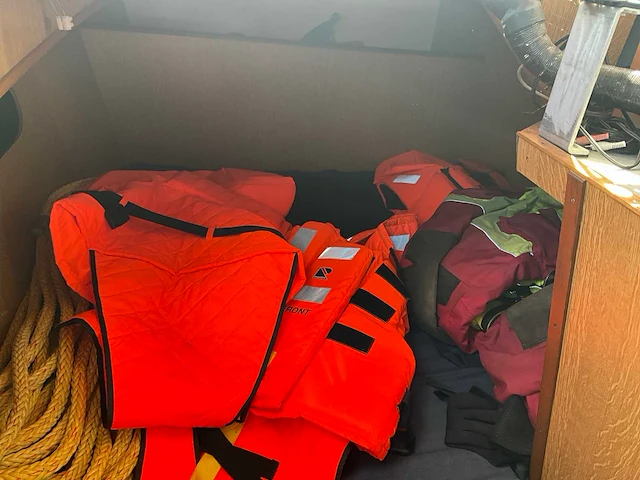 1995 skb lifesaving typhoon b151 ribboot - afbeelding 11 van  26