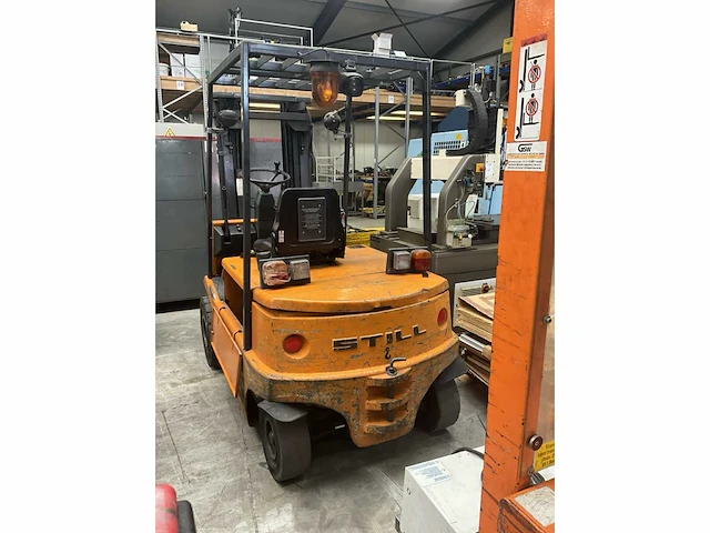 1995 still r60-25 vorkheftruck ( voor onderdelen) - afbeelding 9 van  14
