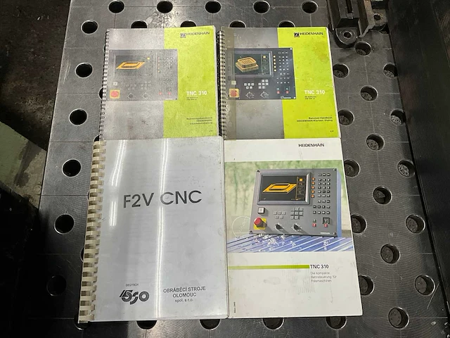 1995 tos f2v-cnc-e cnc freesmachine - afbeelding 29 van  32