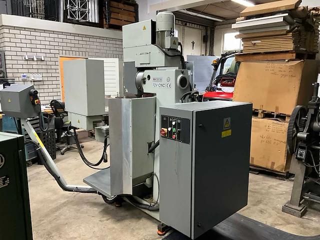 1995 tos f2v-cnc-e cnc freesmachine - afbeelding 3 van  32