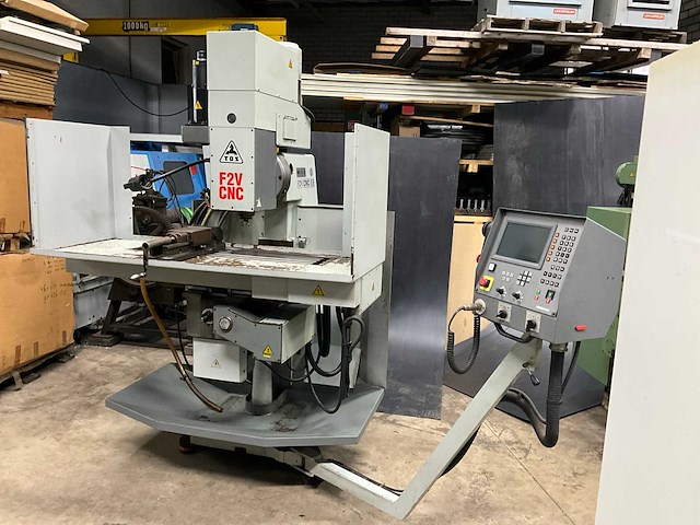 1995 tos f2v-cnc-e cnc freesmachine - afbeelding 12 van  32
