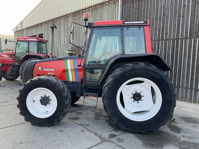 1995 valmet 6400 vierwielaangedreven landbouwtractor - afbeelding 26 van  27