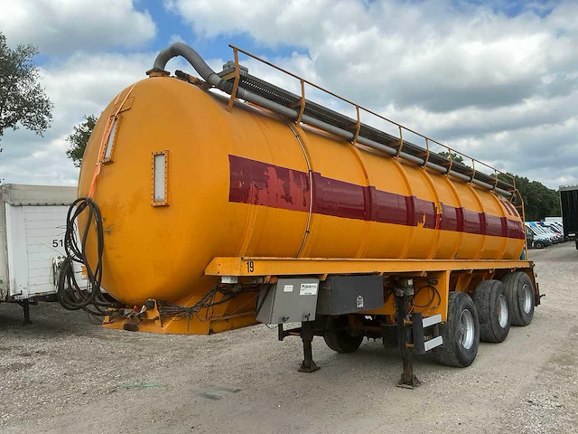 1995 veenhuis mestoplegger tankwagen - afbeelding 1 van  22