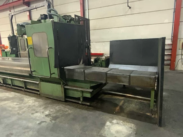 1995 zayer 20kfu 4000 cnc bedfreesmachine - afbeelding 13 van  47