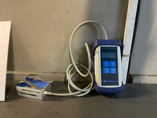 1996 arex 5520 remmen testbank - afbeelding 2 van  3