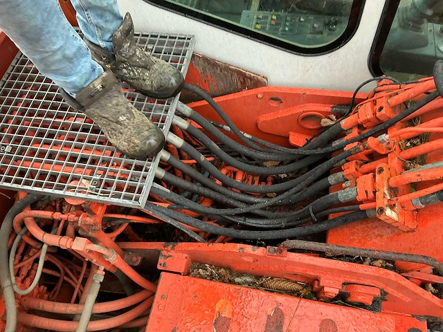 1996 atlas 1304 banden graafmachine - afbeelding 43 van  53