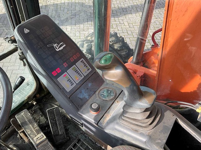 1996 atlas 1404 banden graafmachine - afbeelding 14 van  43