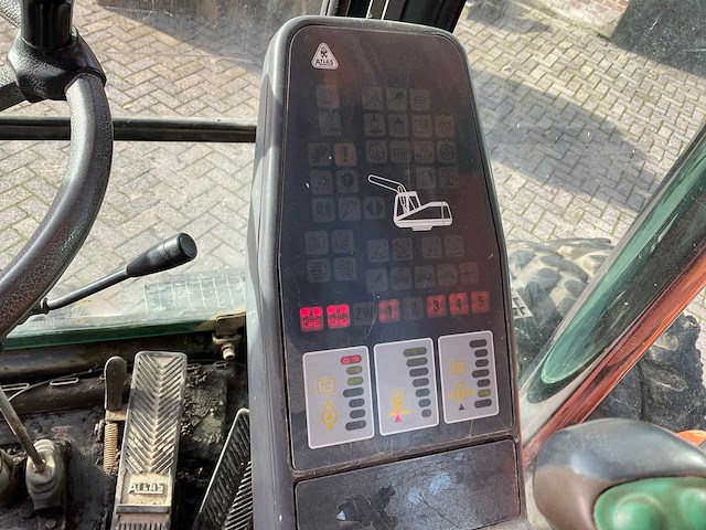 1996 atlas 1404 banden graafmachine - afbeelding 15 van  43