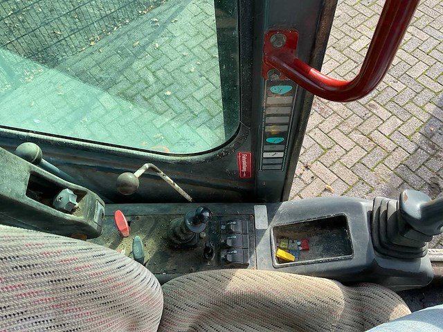 1996 atlas 1404 banden graafmachine - afbeelding 18 van  43