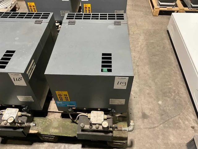 1996 atlas copco sf4 oil free luchtcompressor - afbeelding 1 van  3