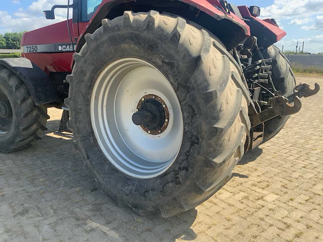 1996 case ih 7250 magnum vierwielaangedreven landbouwtractor - afbeelding 11 van  37