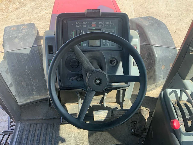 1996 case ih 7250 magnum vierwielaangedreven landbouwtractor - afbeelding 17 van  37