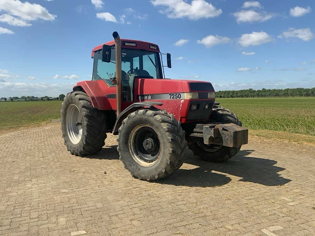 1996 case ih 7250 magnum vierwielaangedreven landbouwtractor - afbeelding 12 van  37