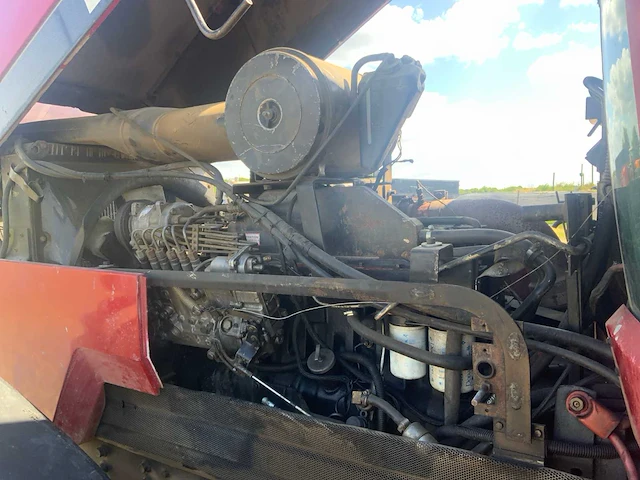1996 case ih 7250 magnum vierwielaangedreven landbouwtractor - afbeelding 28 van  37
