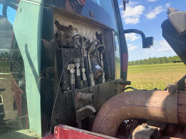 1996 case ih 7250 magnum vierwielaangedreven landbouwtractor - afbeelding 30 van  37