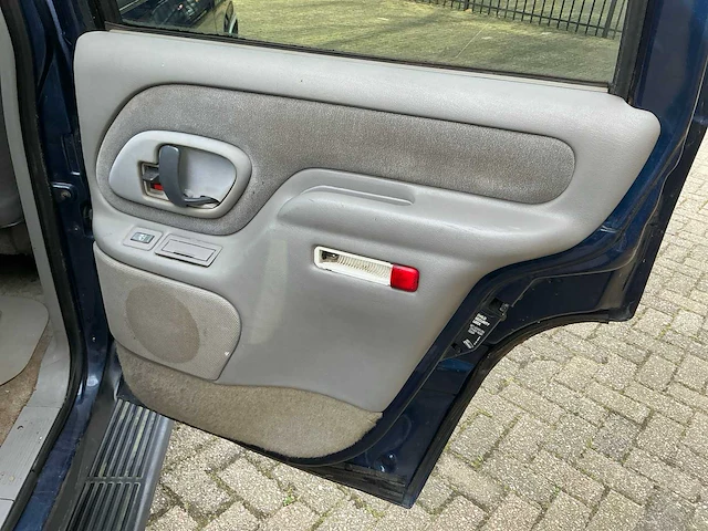 1996 chevrolet tahoe 4x4 personenauto - afbeelding 22 van  40