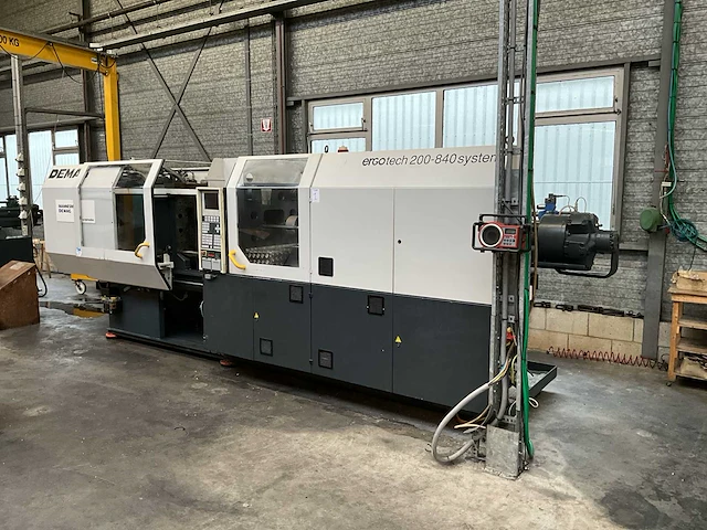 1996 demag ergotech 200-840 spuitgietmachine - afbeelding 1 van  32