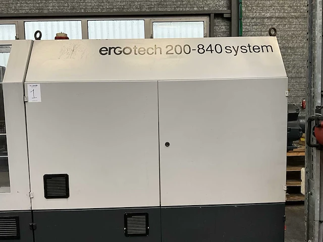 1996 demag ergotech 200-840 spuitgietmachine - afbeelding 23 van  32
