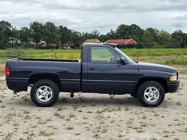 1996 dodge ram 1500 single cab short bed v8 - afbeelding 23 van  26