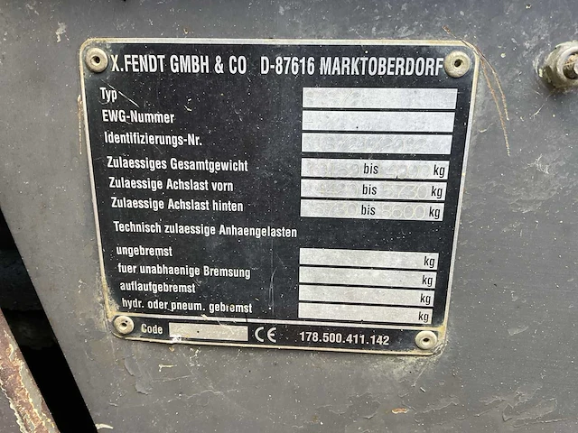 1996 fendt favorit 818 vierwielaangedreven landbouwtractor - afbeelding 18 van  25