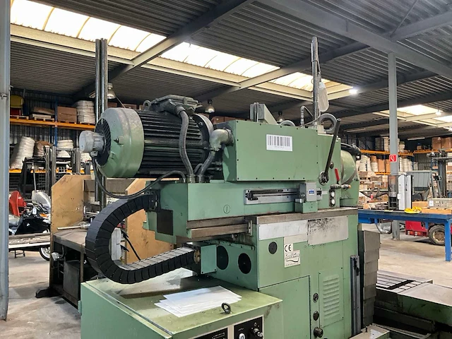 1996 huvema fgs 32/40 t cnc freesmachine - afbeelding 11 van  17