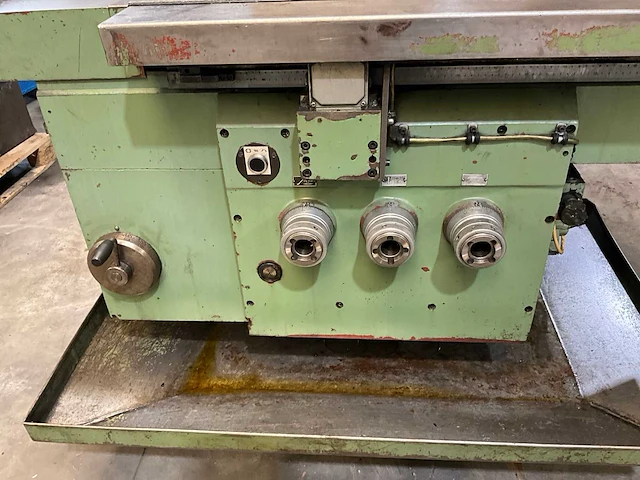 1996 huvema fgs 32/40 t cnc freesmachine - afbeelding 15 van  17