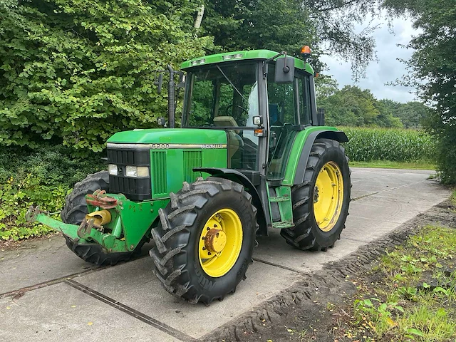 1996 john deere 6200 vierwielaangedreven landbouwtractor - afbeelding 1 van  30