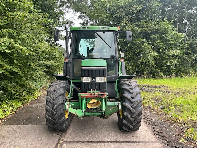 1996 john deere 6200 vierwielaangedreven landbouwtractor - afbeelding 12 van  30