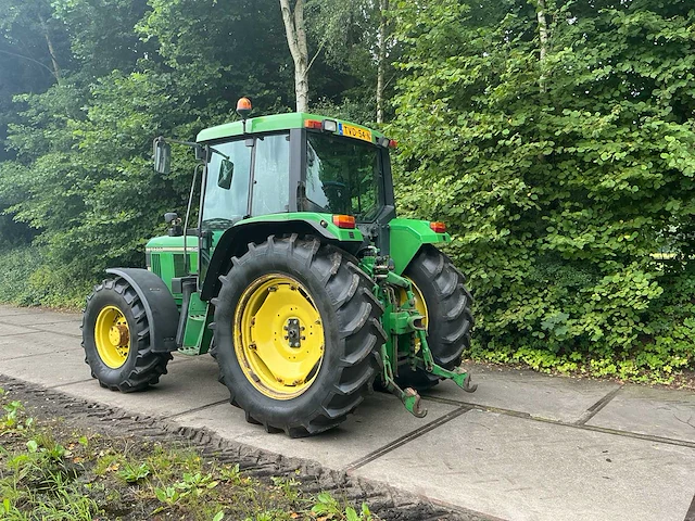 1996 john deere 6200 vierwielaangedreven landbouwtractor - afbeelding 26 van  30