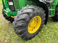 1996 john deere 6400 vierwielaangedreven landbouwtractor met voorlader - afbeelding 11 van  42