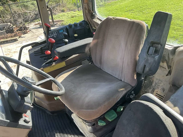 1996 john deere 6900 vierwielaangedreven landbouwtractor - afbeelding 19 van  36