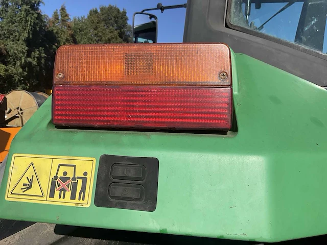 1996 john deere 6900 vierwielaangedreven landbouwtractor - afbeelding 28 van  36