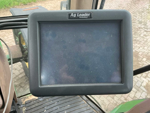 1996 john deere 7700 vierwielaangedreven landbouwtractor - afbeelding 19 van  47