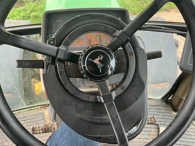 1996 john deere 7700 vierwielaangedreven landbouwtractor - afbeelding 20 van  47