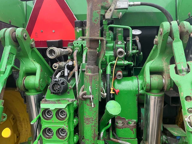 1996 john deere 7700 vierwielaangedreven landbouwtractor - afbeelding 32 van  47