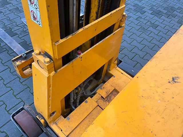 1996 jungheinrich etv-14 g710 dz reach truck - afbeelding 12 van  28