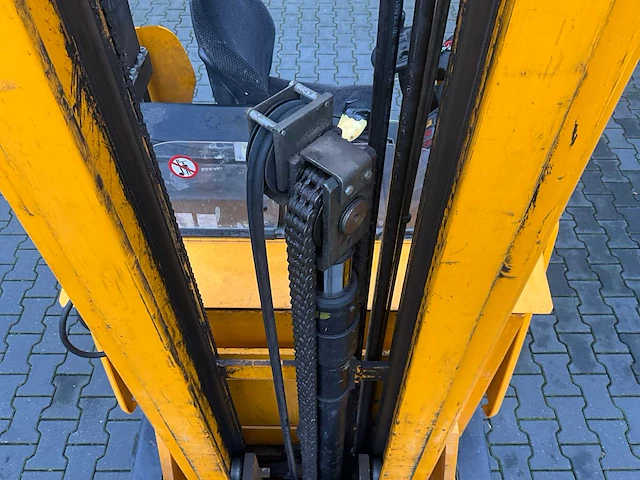 1996 jungheinrich etv-14 g710 dz reach truck - afbeelding 7 van  28