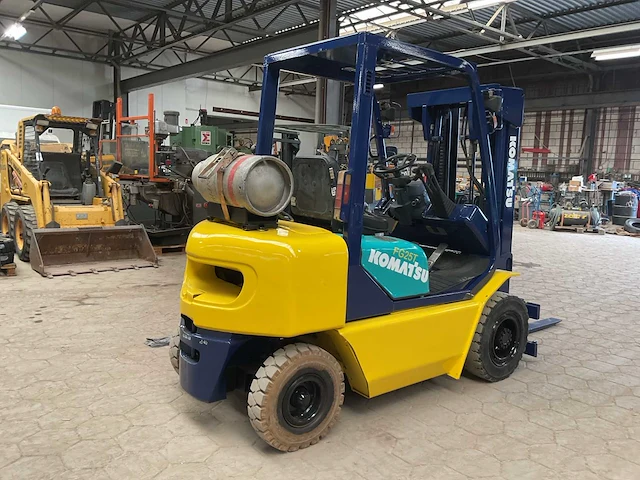 1996 komatsu fg25t vorkheftruck - afbeelding 4 van  10