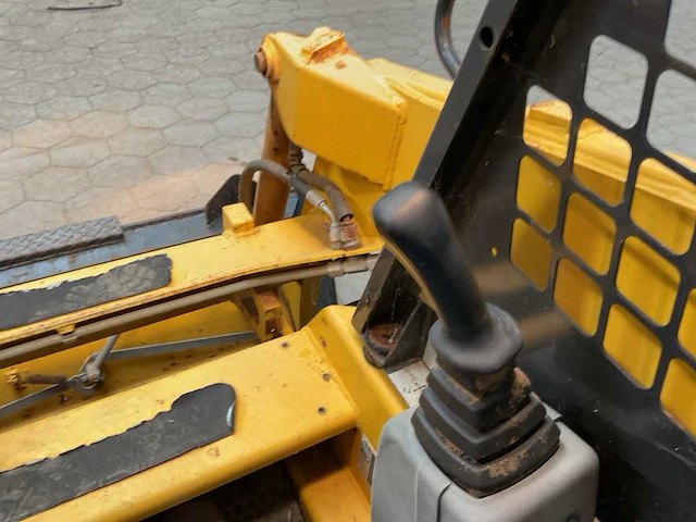 1996 komatsu sk07j schranklader - afbeelding 6 van  21