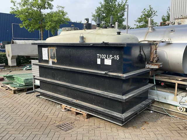 1996 krüger kunststof opslagtank - afbeelding 1 van  8