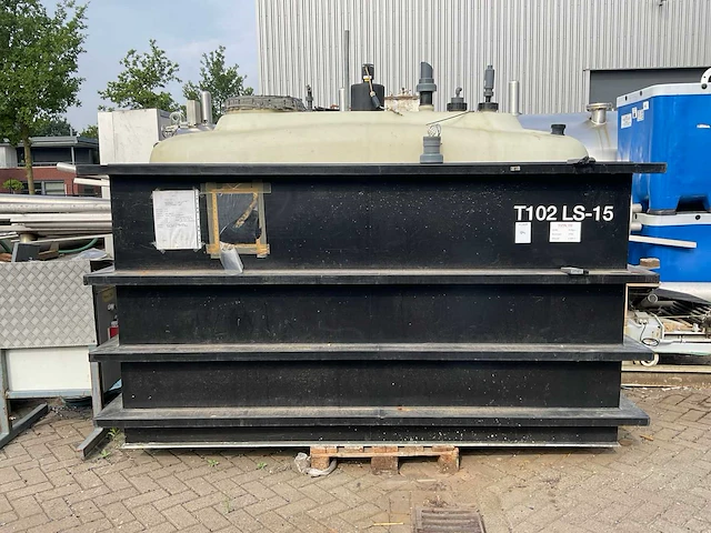 1996 krüger kunststof opslagtank - afbeelding 2 van  8
