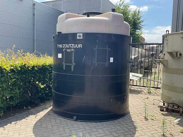 1996 krüger verticale opslagtank - afbeelding 2 van  5