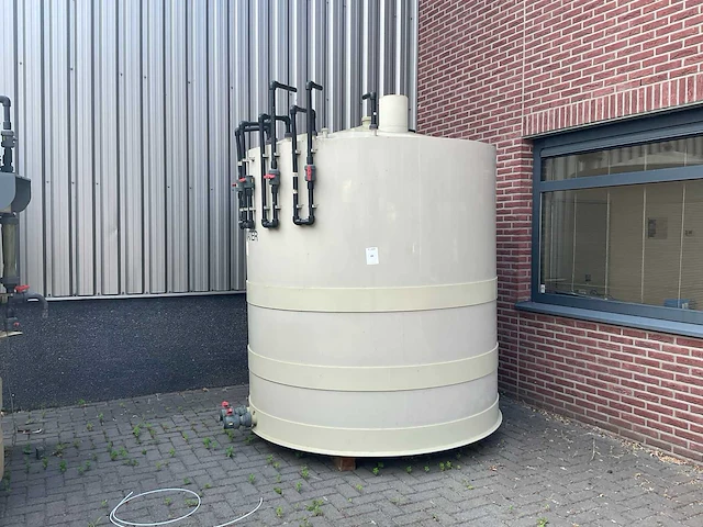 1996 krüger verticale opslagtank - afbeelding 1 van  5