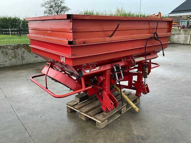 1996 lely centerliner sl kunstmeststrooier - afbeelding 13 van  19