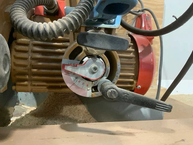 1996 magh ras 600 radiaalafkortzaagmachine - afbeelding 8 van  12